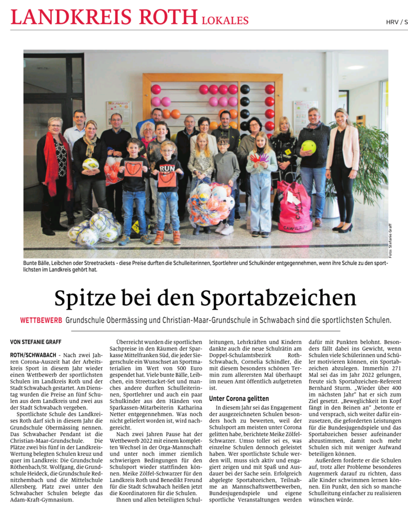 ZEITUNGSAUSSCHNITT - SPORTLICHSTE SCHULEN